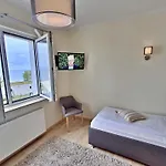 2 Mit Meerblick Und