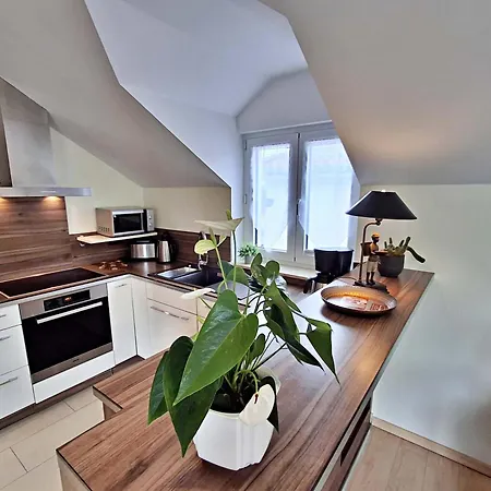 2 Mit Meerblick Und *